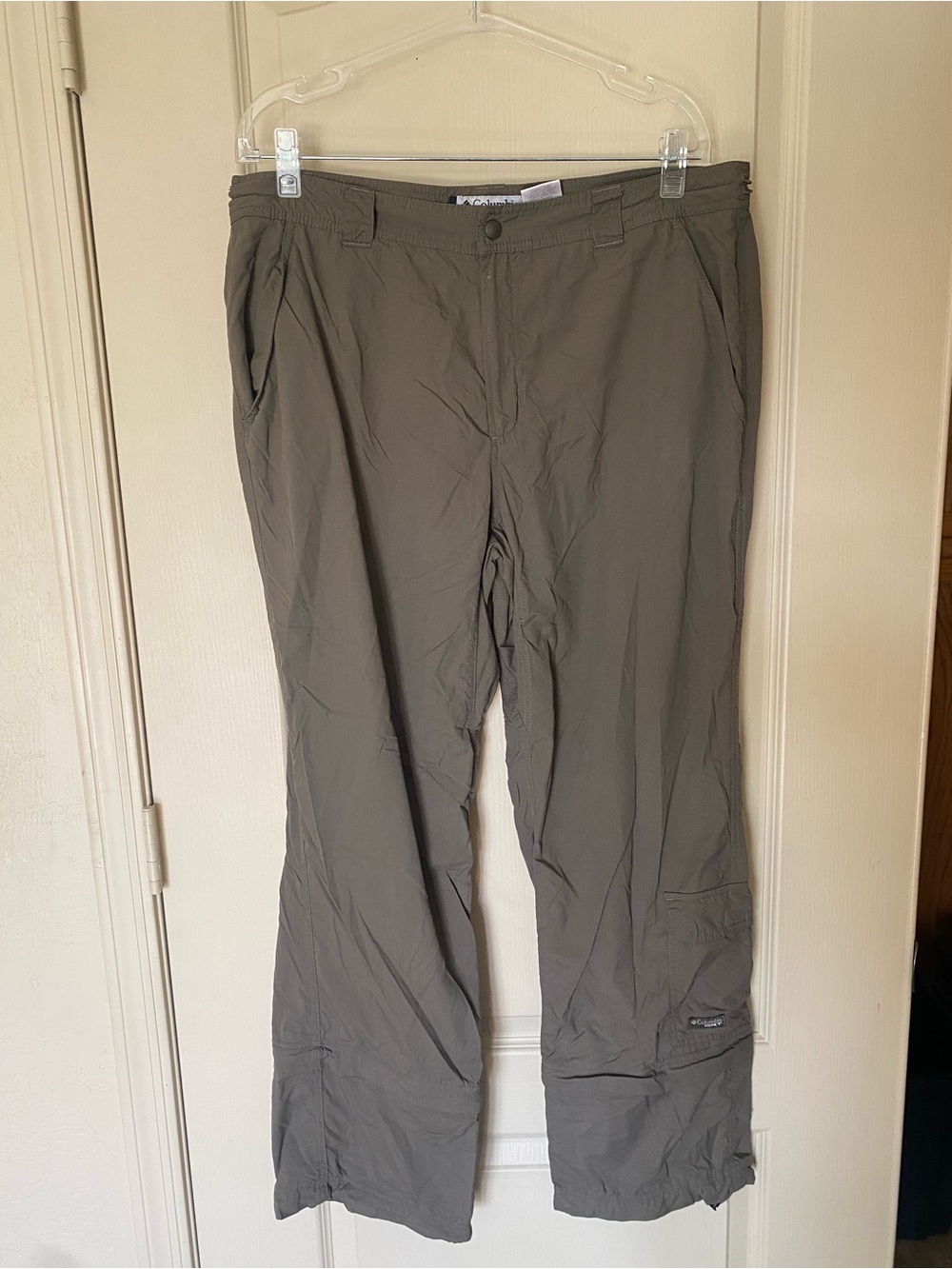 Columbia GRT Convertible Hiking Pants Women’s Size 16 Gray Outdoor Trail Zip Off - Picture 2 of 9